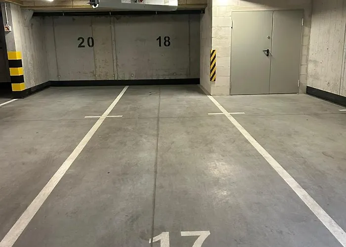 Elite Nadmorski Brzezno غدانسك